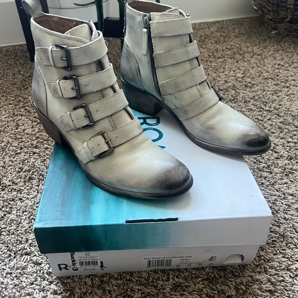 Roan zipper boots